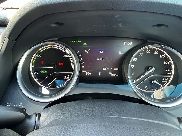 TOYOTA CAMRY HYBRID 2021 Image 31