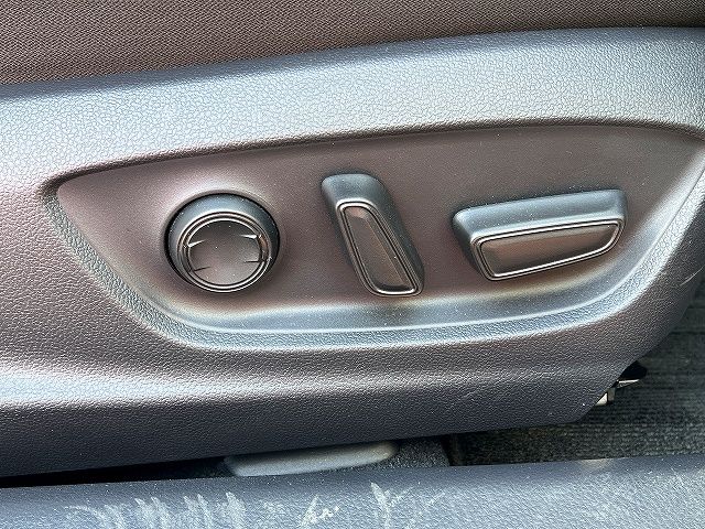 TOYOTA CAMRY HYBRID 2021 Image 31