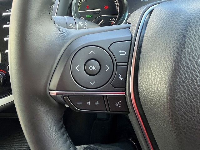 TOYOTA CAMRY HYBRID 2021 Image 31