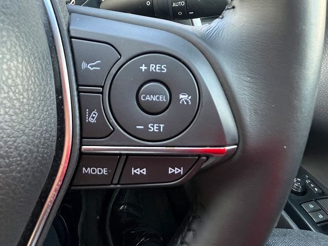 TOYOTA CAMRY HYBRID 2021 Image 31