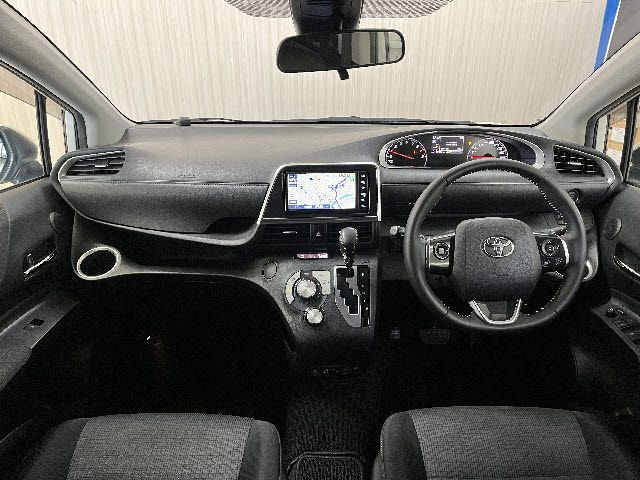 TOYOTA SIENTA 2021 Image 31