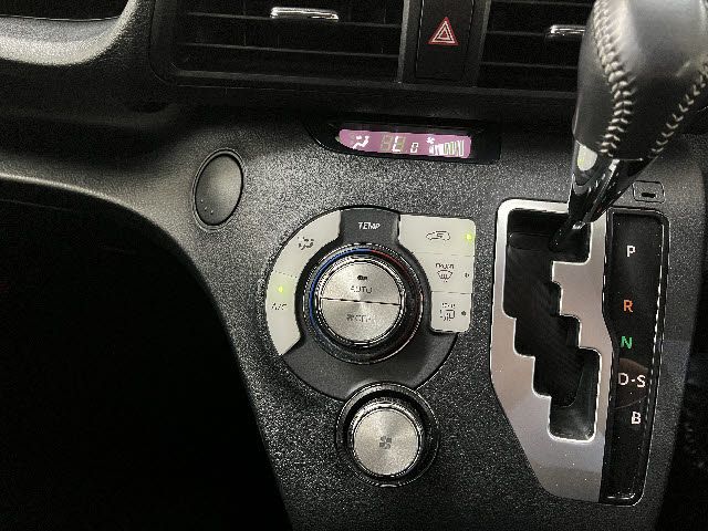 TOYOTA SIENTA 2021 Image 31