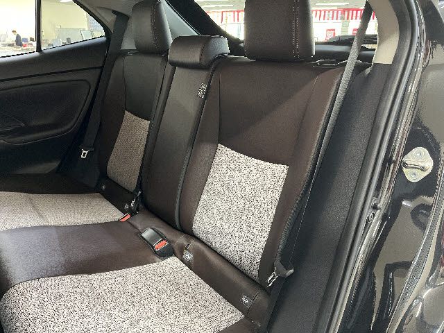 TOYOTA YARIS CROSS HYBRID 2021 Image 31