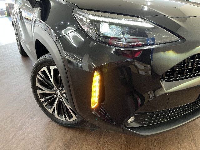 TOYOTA YARIS CROSS HYBRID 2021 Image 31