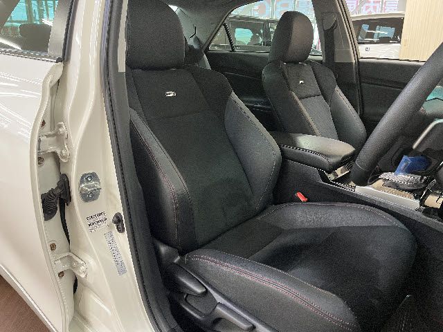 TOYOTA MARK X 2014 Image 31