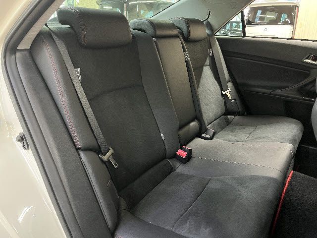 TOYOTA MARK X 2014 Image 31