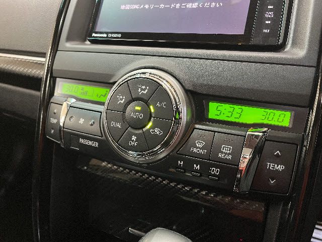 TOYOTA MARK X 2014 Image 31