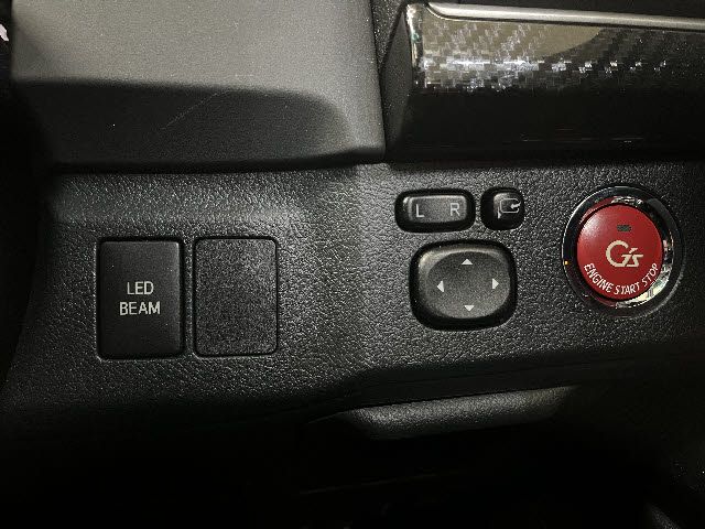 TOYOTA MARK X 2014 Image 31