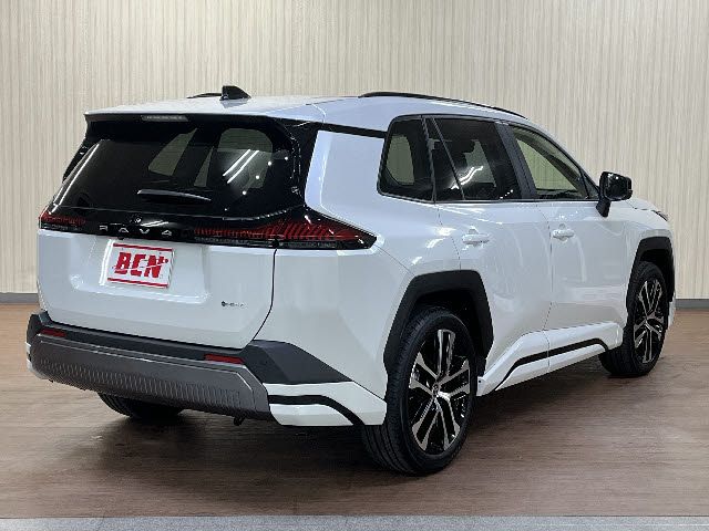 TOYOTA RAV4 HYBRID 4WD 2026 Image 31