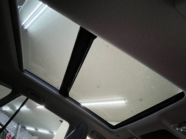 TOYOTA RAV4 HYBRID 4WD 2026 Image 31