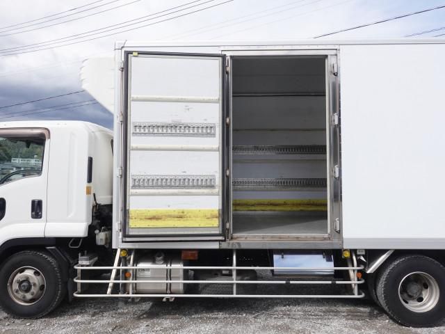 ISUZU FORWARD 2015 Image 31