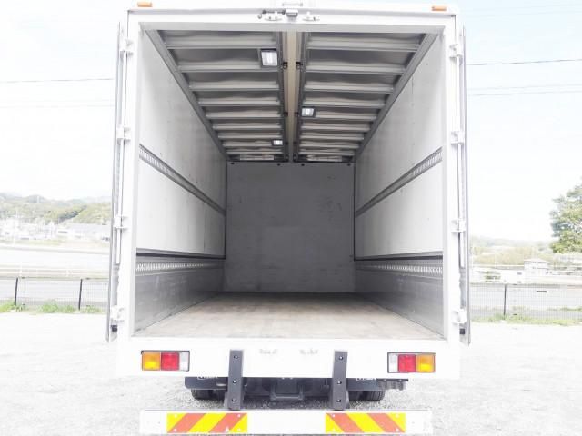 MITSUBISHI FUSOU FIGHTER 2019 Image 31