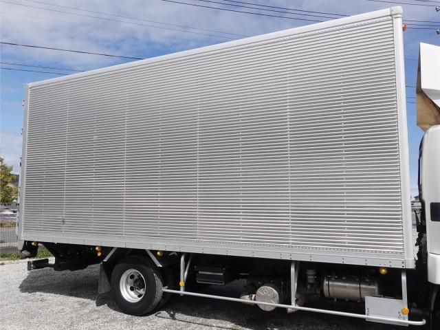 MITSUBISHI FUSOU FIGHTER 2016 Image 31