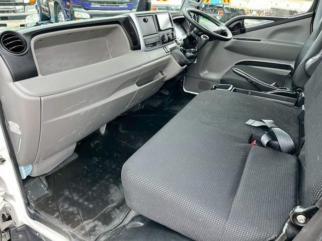 MITSUBISHI CANTER 2020 Image 31