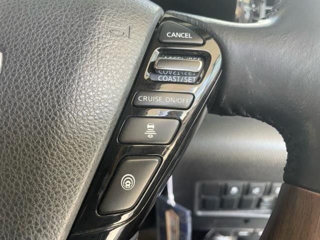 NISSAN ELGRAND 2021 Image 31