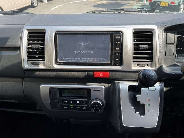 TOYOTA REGIUSACE VAN 2WD 2015 Image 31