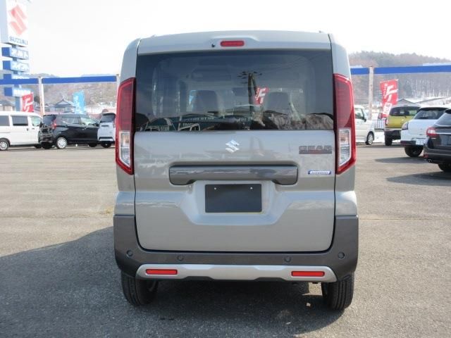 SUZUKI SPACIA GEAR 4WD 2024 Image 31