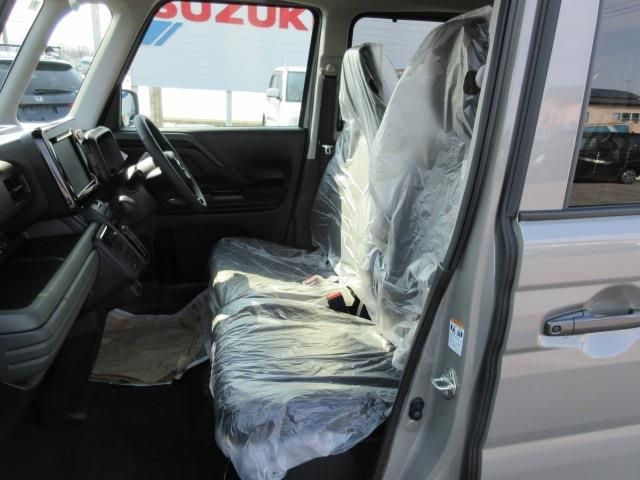 SUZUKI SPACIA GEAR 4WD 2024 Image 31