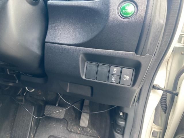 HONDA SHUTTLE HYBRID 2015 Image 31