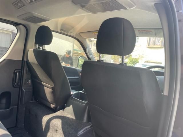 TOYOTA HIACE VAN 2WD 2021 Image 31