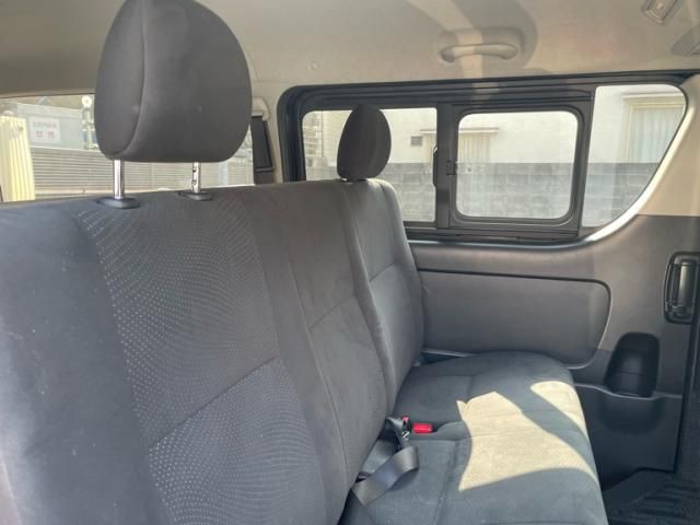 TOYOTA HIACE VAN 2WD 2021 Image 31