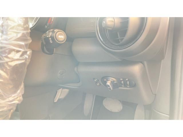 BMW MINI COOPER 2018 Image 31