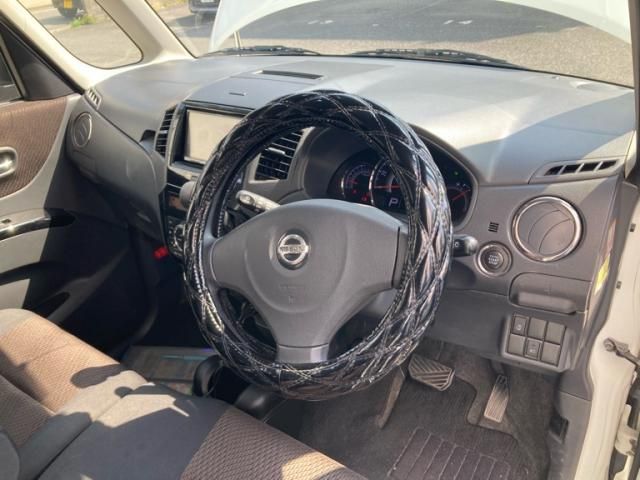 NISSAN ROOX 2010 Image 31