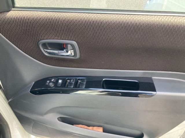 NISSAN ROOX 2010 Image 31