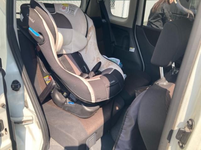 NISSAN ROOX 2010 Image 31