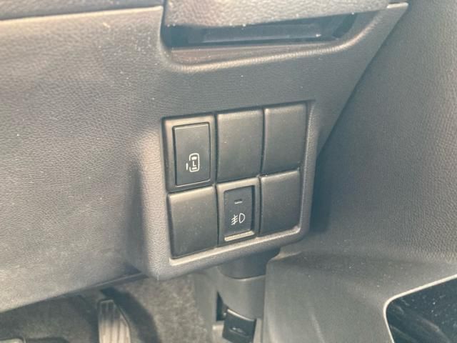 NISSAN ROOX 2010 Image 31