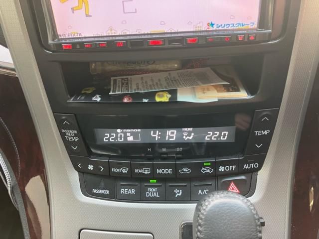 TOYOTA VELLFIRE 2012 Image 31