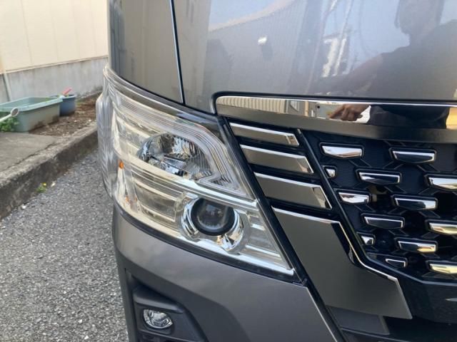 NISSAN CARAVAN VAN 4WD 2025 Image 31