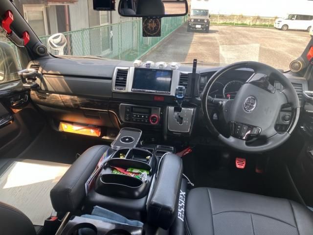 TOYOTA HIACE VAN 2WD 2019 Image 31