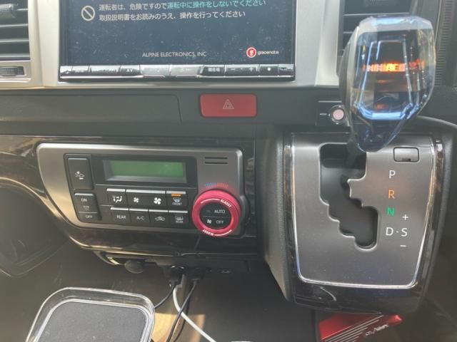 TOYOTA HIACE VAN 2WD 2019 Image 31