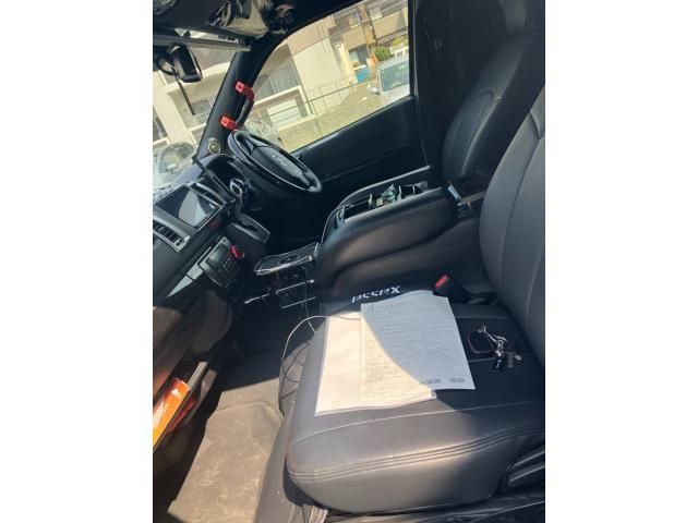 TOYOTA HIACE VAN 2WD 2019 Image 31