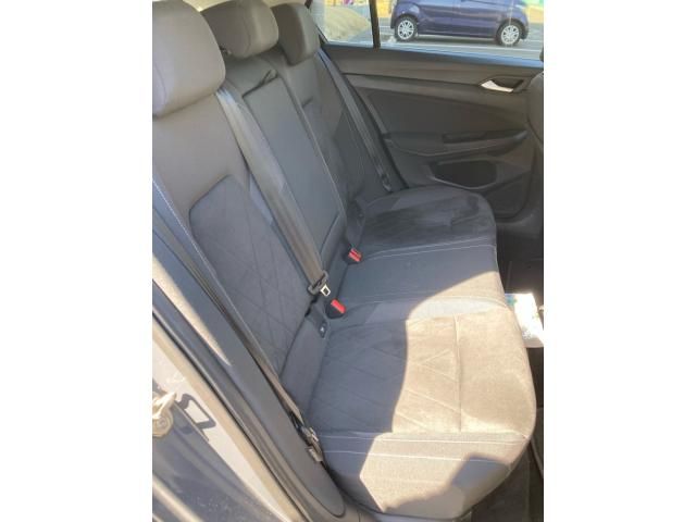 VOLKSWAGEN GOLF 2021 Image 31