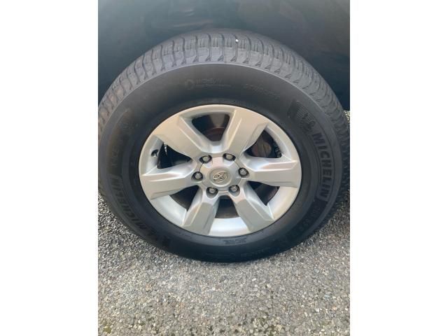 TOYOTA LANDCRUISER PRADO 2013 Image 31