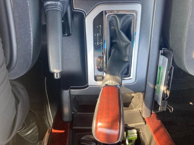 TOYOTA LANDCRUISER PRADO 2013 Image 31