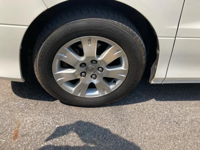 TOYOTA ALPHARD 2005 Image 31