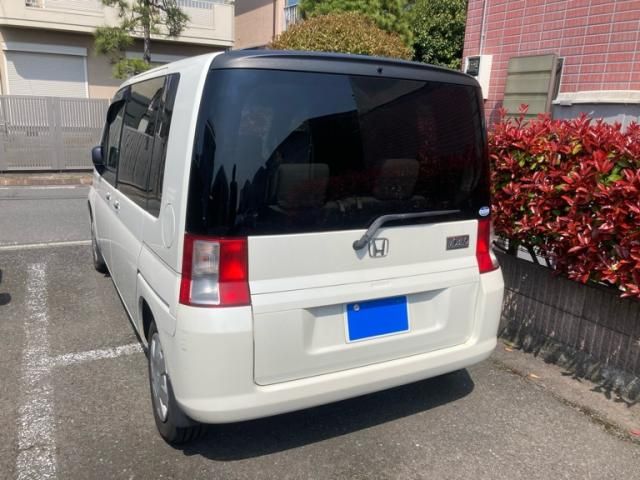 HONDA MOBILIO 2002 Image 31