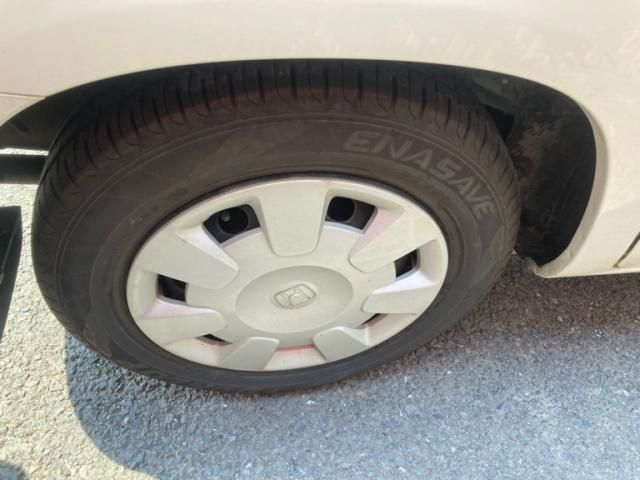 HONDA MOBILIO 2002 Image 31