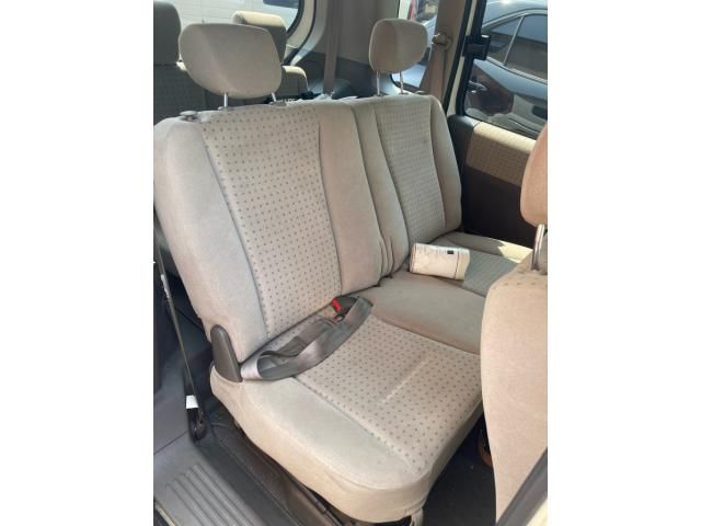 HONDA MOBILIO 2002 Image 31