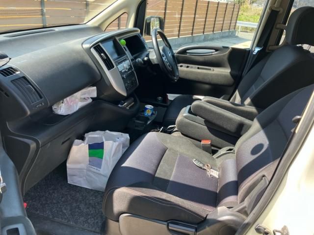 NISSAN SERENA  WG 2010 Image 31