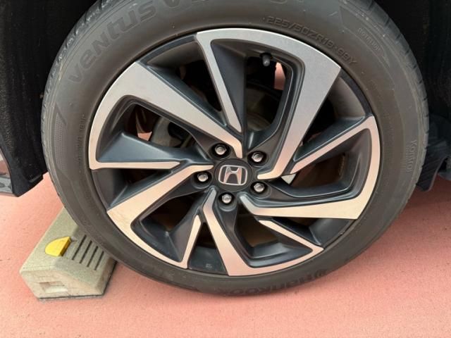 HONDA VEZEL 2018 Image 31