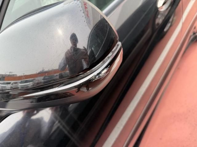 HONDA VEZEL 2018 Image 31