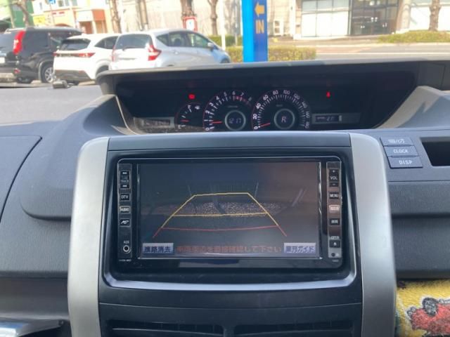 TOYOTA NOAH 2007 Image 31