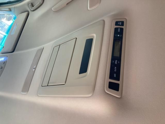 TOYOTA ALPHARD 4WD 2008 Image 31