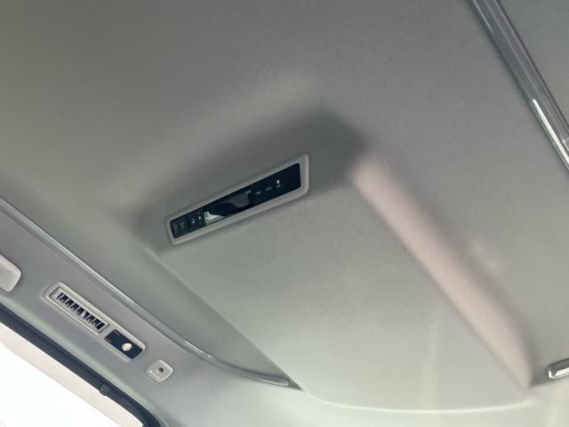 TOYOTA ALPHARD 4WD 2022 Image 31