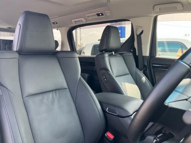 TOYOTA ALPHARD 4WD 2022 Image 31