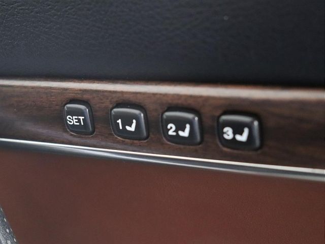 TOYOTA LANDCRUISER WAGON 2018 Image 31